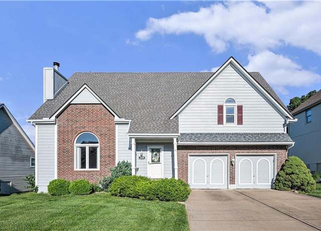 Property at 3304 Tepee Ct, Independence, MO 64057, 3 beds, 3 baths