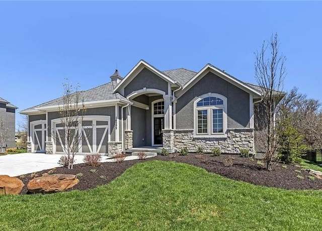 Property at 4397 Tee Box Dr, Basehor, KS 66007, 4 beds, 4 baths