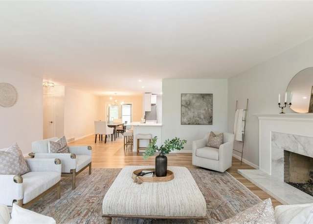 Property at 5308 Foster St, Mission, KS 66202, 3 beds, 2.5 baths