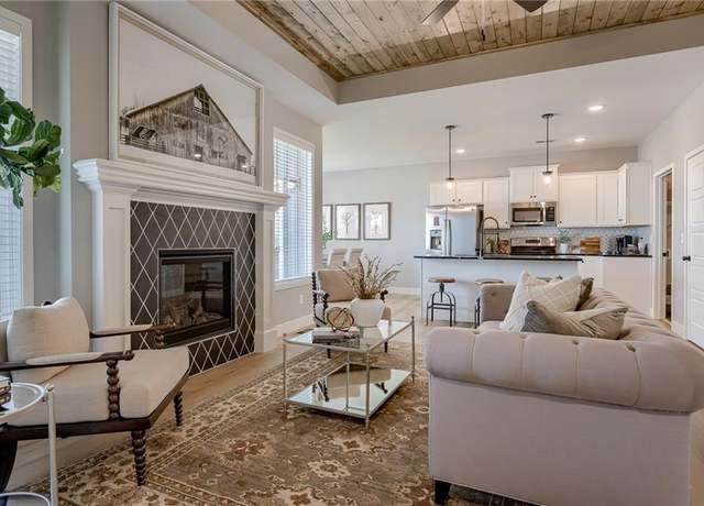 Property at 3320 N 109th Ter, Kansas City, KS 66109, 3 beds, 2 baths