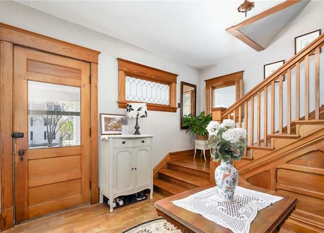 Property at 504 9th St, Baldwin City, KS 66006, 5 beds, 2 baths