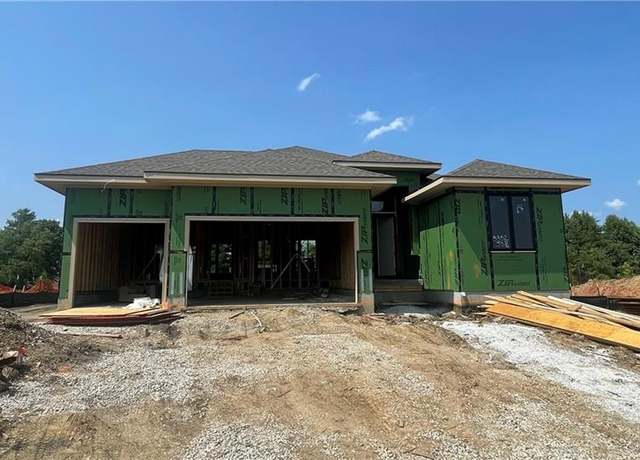 Property at 3352 W 133rd Ter, Leawood, KS 66209, 4 beds, 3 baths