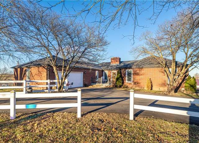 Property at 11123 County Rd 159 Rd, Savannah, MO 64485, 5 beds, 3 baths