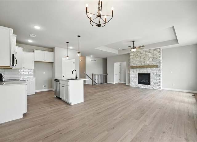 Property at 3319 N 109th Ter, Kansas City, KS 66109, 3 beds, 2 baths