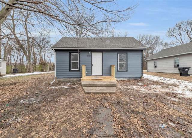 Property at 1420 S Appleton Ave, Independence, MO 64052, 2 beds, 1 bath