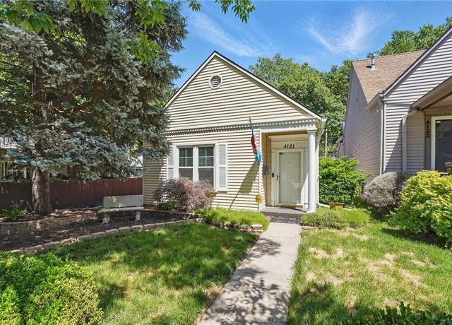 Property at 4121 Wyoming St, Kansas City, MO 64111, 3 beds, 3 baths