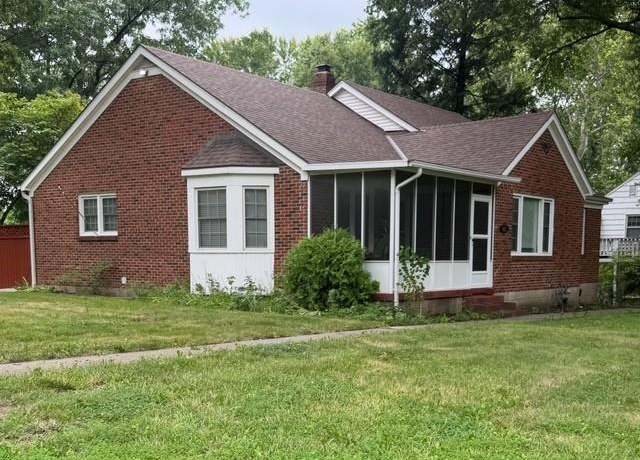 Property at 6012 Crescent Ave, Raytown, MO 64133, 3 beds, 2 baths