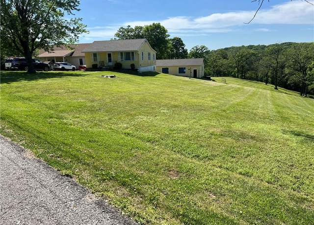Property at 5720 NW 51st St, Kansas City, MO 64151, 2 beds, 1 bath