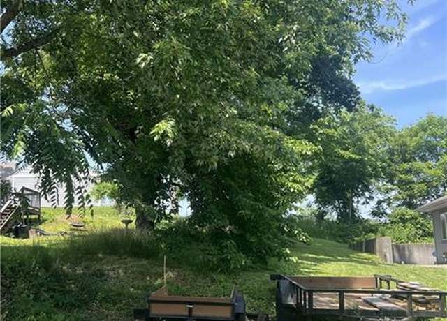 Property at 148 Anchor Dr, Lake Tapawingo, MO 64015