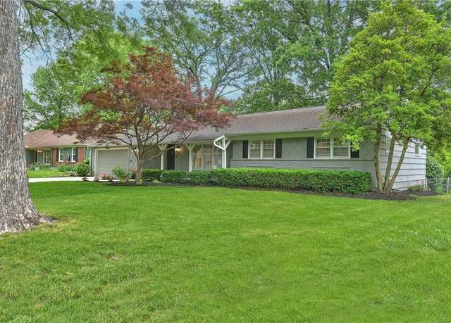 Property at 6411 Outlook Dr, Mission, KS 66202, 3 beds, 2 baths