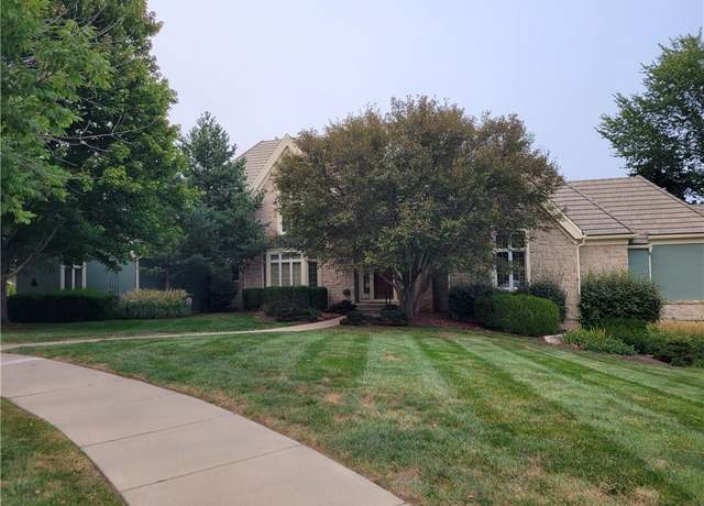 Property at 20914 W 96th Ter, Lenexa, KS 66220, 6 beds, 7 baths