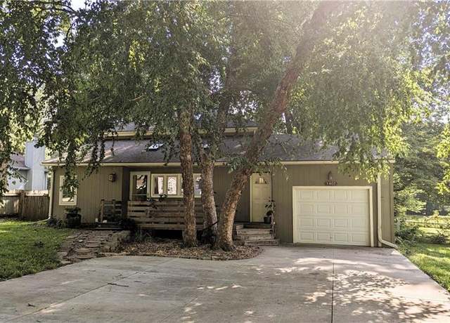 Property at 5407 Halsey St, Shawnee, KS 66216, 4 beds, 3.5 baths