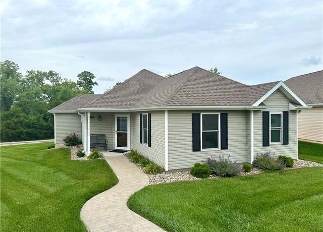 Property at 4705 N Creek Wood Dr, St Joseph, MO 64507, 3 beds, 2 baths