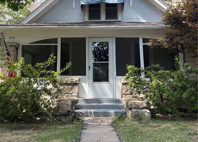 Property at 7514 Pennsylvania Ave, Kansas City, MO 64114, 2 beds, 2 baths