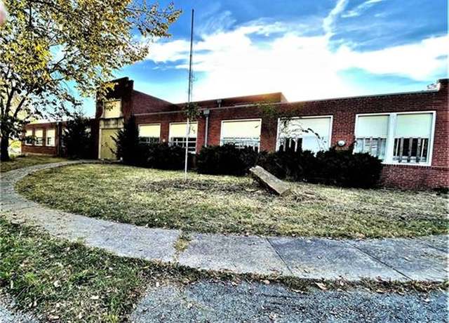 Property at 455 School Way, Holt, MO 64048, 3 beds, 1 bath