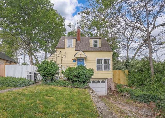 Property at 3910 Springfield St, Kansas City, KS 66103, 2 beds, 1 bath