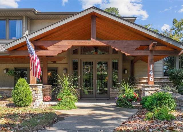 Property at 146 Country Club Dr, Nevada, MO 64772, 5 beds, 6 baths
