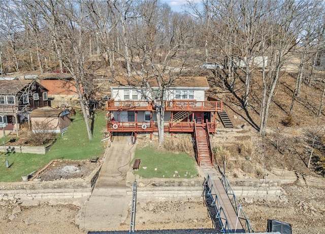 Property at 31966 Athens Rd, Stover, MO 65078, 2 beds, 1.5 baths