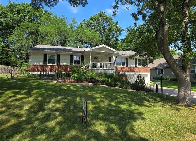 Property at 4606 N College Ave, Kansas City, MO 64117, 3 beds, 3 baths
