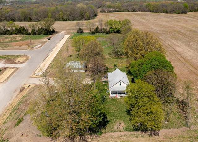 Property at 9960 W K68 Hwy, Louisburg, KS 66053