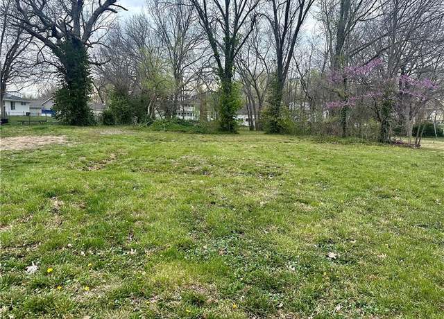 Property at 508 W Harrison St, Butler, MO 64730