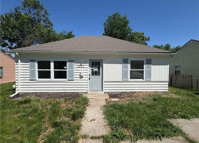 Property at 7921 Park Ave, Kansas City, MO 64132, 3 beds, 1 bath