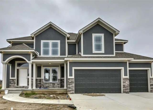 Property at 209 SW Nelson Dr, Blue Springs, MO 64014, 4 beds, 3.5 baths