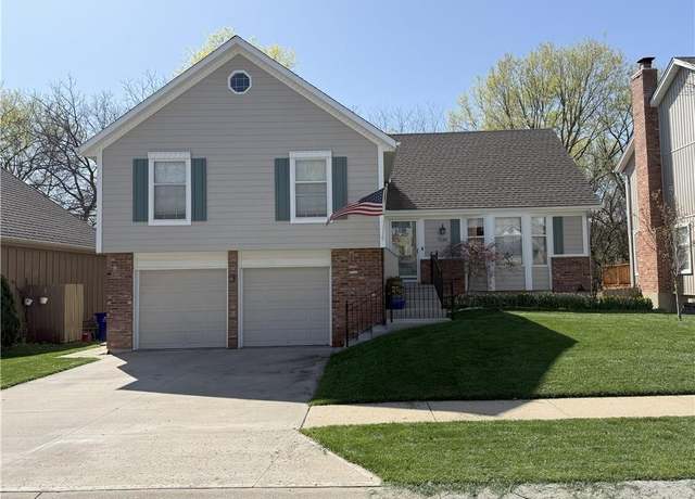 Property at 7220 Rene St, Shawnee, KS 66216, 4 beds, 2.5 baths