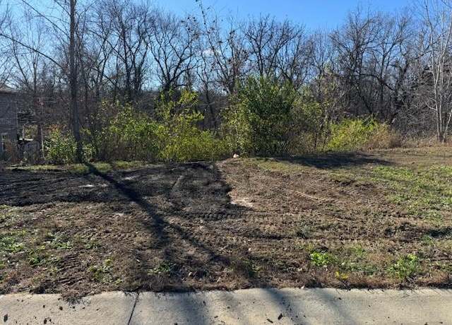 Property at 11227 Cernech Rd, Kansas City, KS 66109