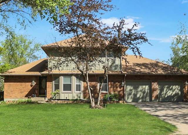 Property at 1101 Mission Rd, Harrisonville, MO 64701, 3 beds, 3 baths