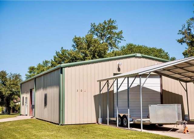 Property at 301 ,307 N Magnolia Ave, Columbus, KS 66725, 1 bed, 1 bath