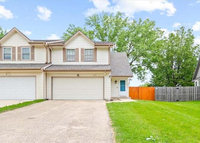 Property at 11817 Caenen St, Overland Park, KS 66210, 3 beds, 2.5 baths