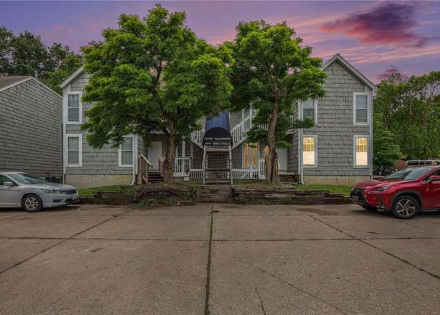 Property at 10019 E 67th St, Raytown, MO 64133, 8 beds, 8 baths