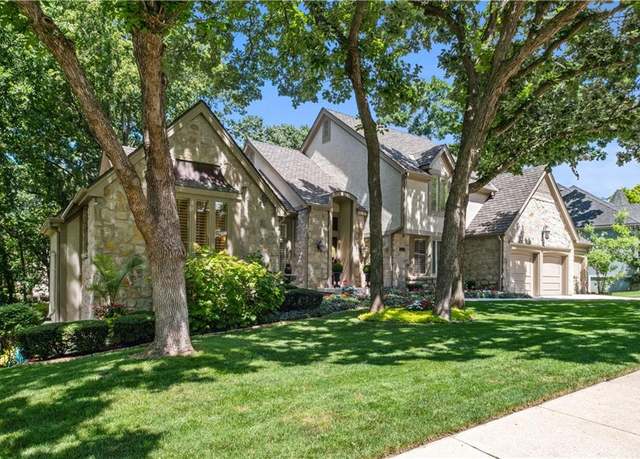 Property at 12309 Catalina St, Leawood, KS 66209, 4 beds, 4.5 baths
