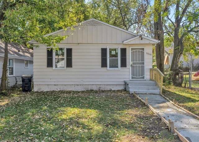 Property at 3309 E 69th St, Kansas City, MO 64132, 2 beds, 1 bath