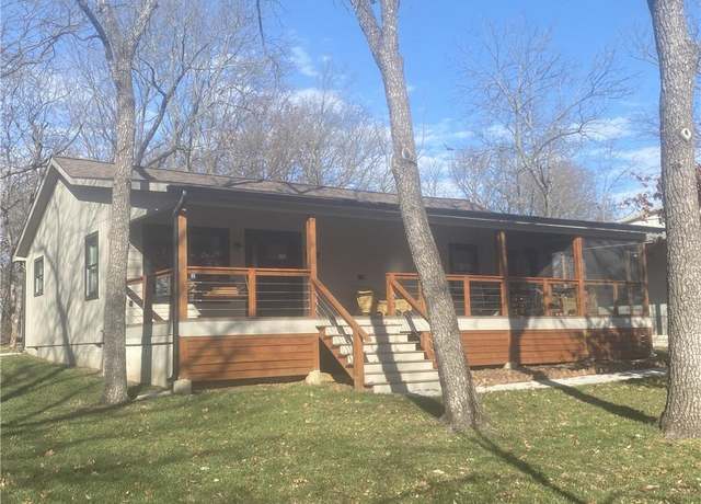 Property at 105 Timber Valley Dr, Linn Valley, KS 66040, 2 beds, 2 baths