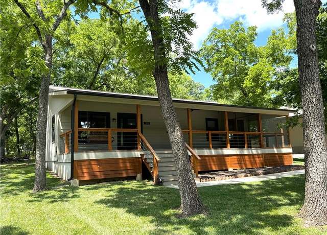 Property at 105 Timber Valley Dr, Linn Valley, KS 66040, 2 beds, 2 baths
