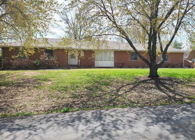 Property at 802 David Dr, Gallatin, MO 64640, 4 beds, 2.5 baths