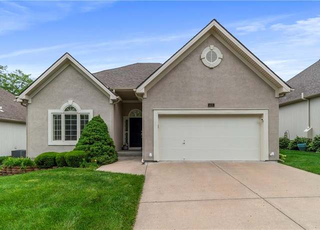 Property at 488 Nottingham Dr, Liberty, MO 64068, 2 beds, 2 baths