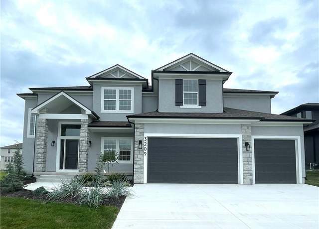 Property at 3209 SW Saddlebred Ter, Lee's Summit, MO 64082, 5 beds, 4 baths