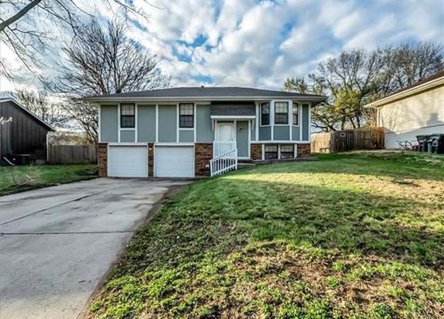 Property at 1448 N Inca Dr, Independence, MO 64056, 3 beds, 2 baths