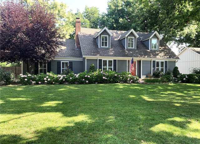 Property at 2206 W 121 St, Leawood, KS 66209, 4 beds, 3.5 baths