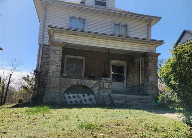 Property at 837 Tauromee Ave, Kansas City, KS 66101, 4 beds, 2 baths