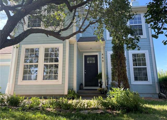Property at 469 W Bluebird St, Gardner, KS 66030, 3 beds, 2.5 baths