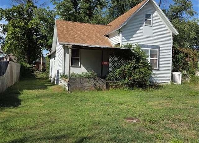 Property at 218 E 5th St, Cherryvale, KS 67335, 3 beds, 1 bath