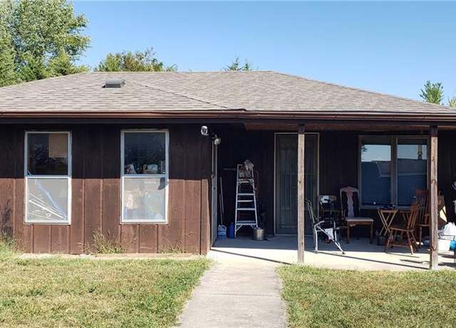 Property at 16204 W 162nd St, Lawson, MO 64062, 2 beds, 1 bath