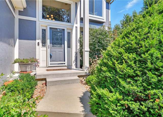 Property at 11545 Flint St, Overland Park, KS 66210, 4 beds, 3.5 baths