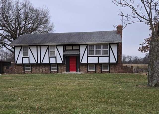 Property at 3855 NW County Road 17402 N/A, Archie, MO 64725, 4 beds, 2 baths