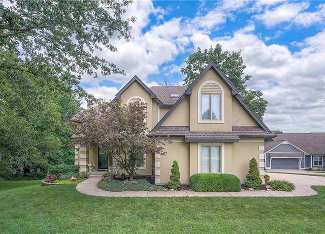 Property at 4709 NW 87th St, Kansas City, MO 64154, 6 beds, 4.5 baths