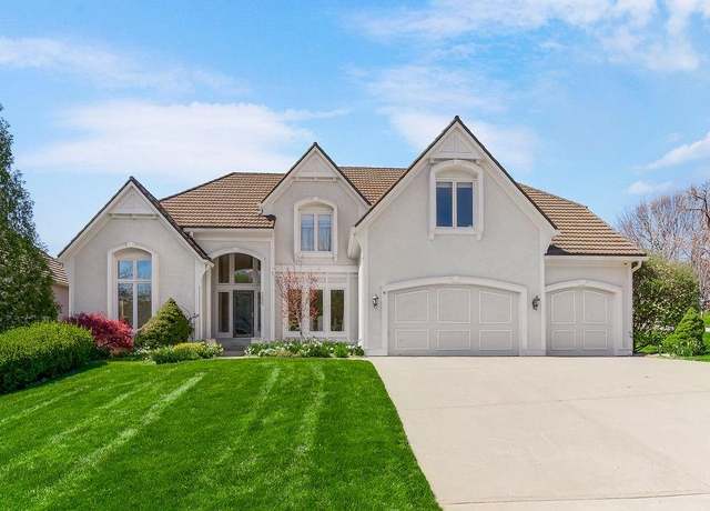 Property at 14600 W 50th St, Shawnee, KS 66216, 4 beds, 3.5 baths